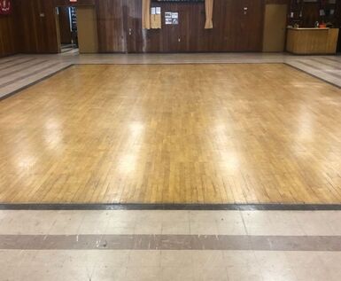 Before & After Commercial Floor Strip & Wax in New York, NY (1)