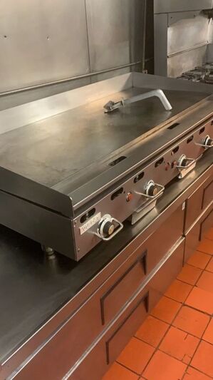 Before & After Restaurant Cleaning in New York, NY (2)